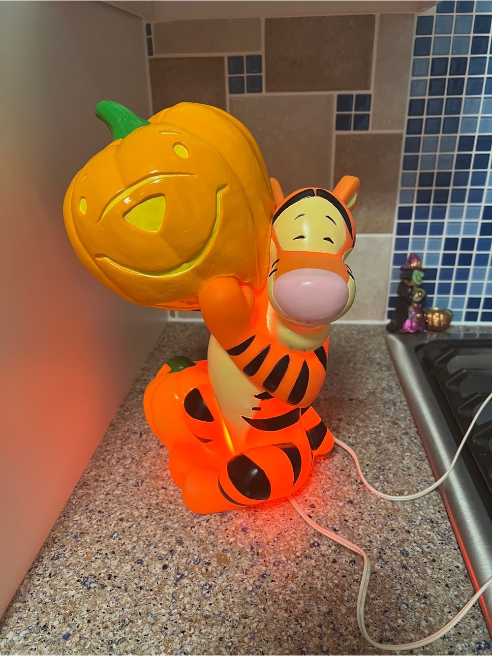 Disney Tigger Halloween Pumpkin Light-Up Figurine - Orange, Green